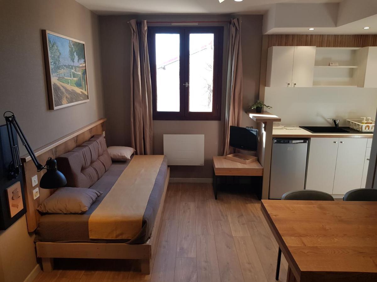 Residence L'Atelier Ennezat Экстерьер фото