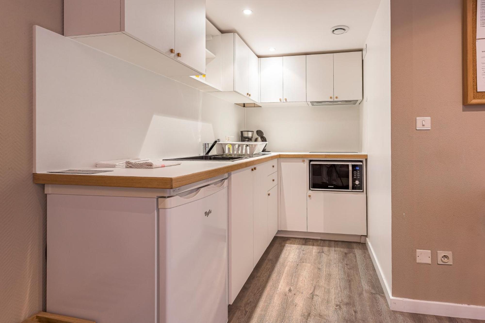 Residence L'Atelier Ennezat Экстерьер фото